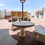 Odeon Towers 808 By Host Agents