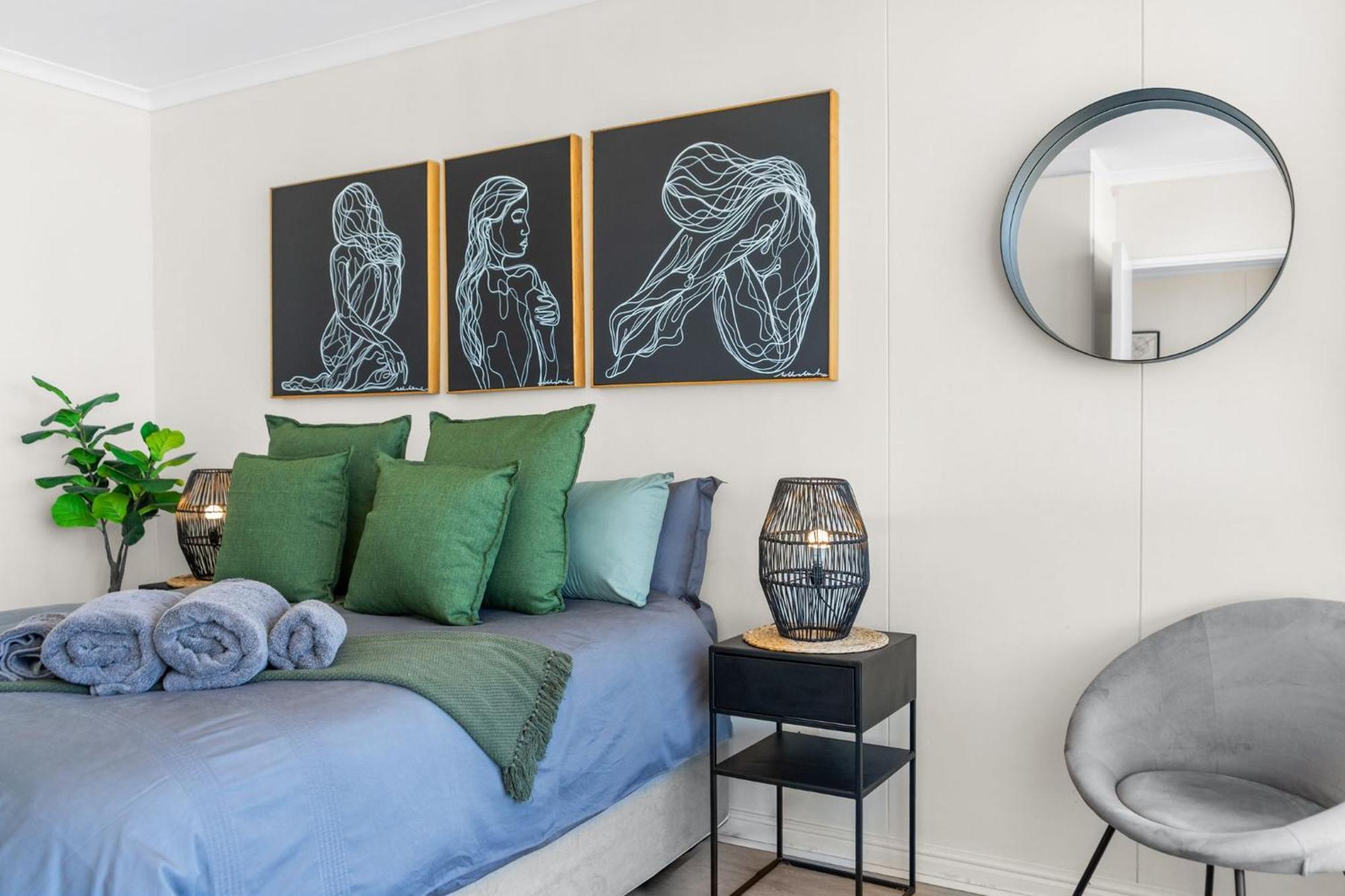 Apartment Odeon Towers 808 By Host Agents